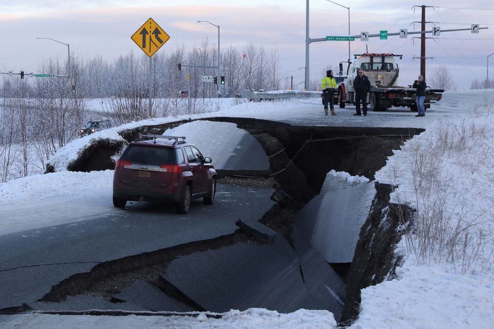 Photos Show Anchorage, Alaska, After BackToBack Earthquakes HuffPost