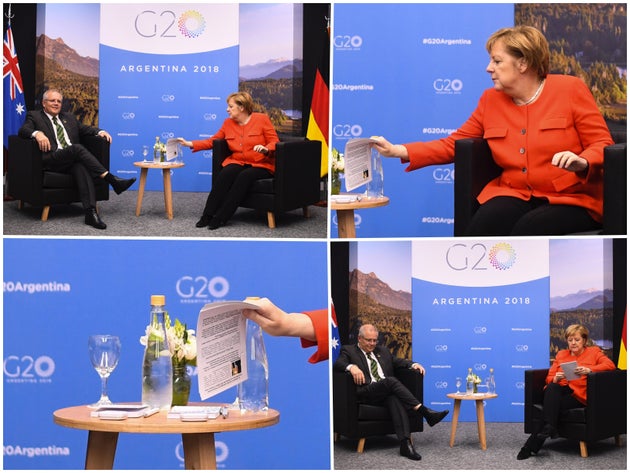 Fotos zeigen den Inhalt von Merkels Spickzettel.