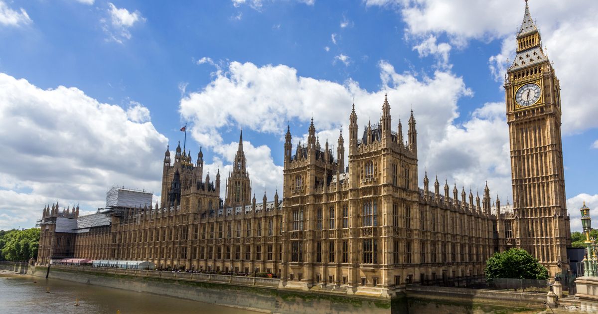 Uk this. Вестминстерский дворец Лондон. Houses of Parliament Вестминстер. Вестминстерский дворец. Лондон. 1840-1868. Вестминстерский дворец в Лондоне фото.