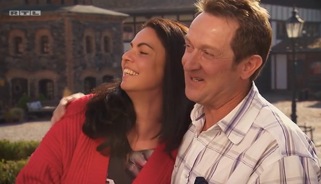 Lena und Bernhard sind nun ein Paar.