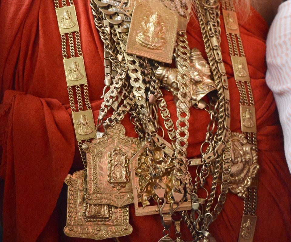 Golden Baba Wears Nearly 12.5 Kg Of Gold Jewellery Worth Crores During Kanwar Yatra