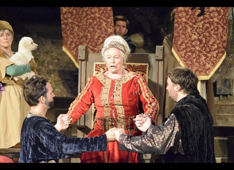 Melora Marshall, Aaron Hendry (Goneril), Ellen Geer, Christopher W. Jones (Regan) in Lear