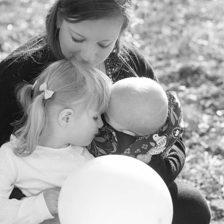 Colette Rankin and children (for breast cancer / pregnancy feature)