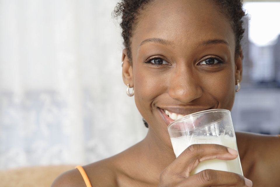 The Wholesome Drink That's Linked to Acne