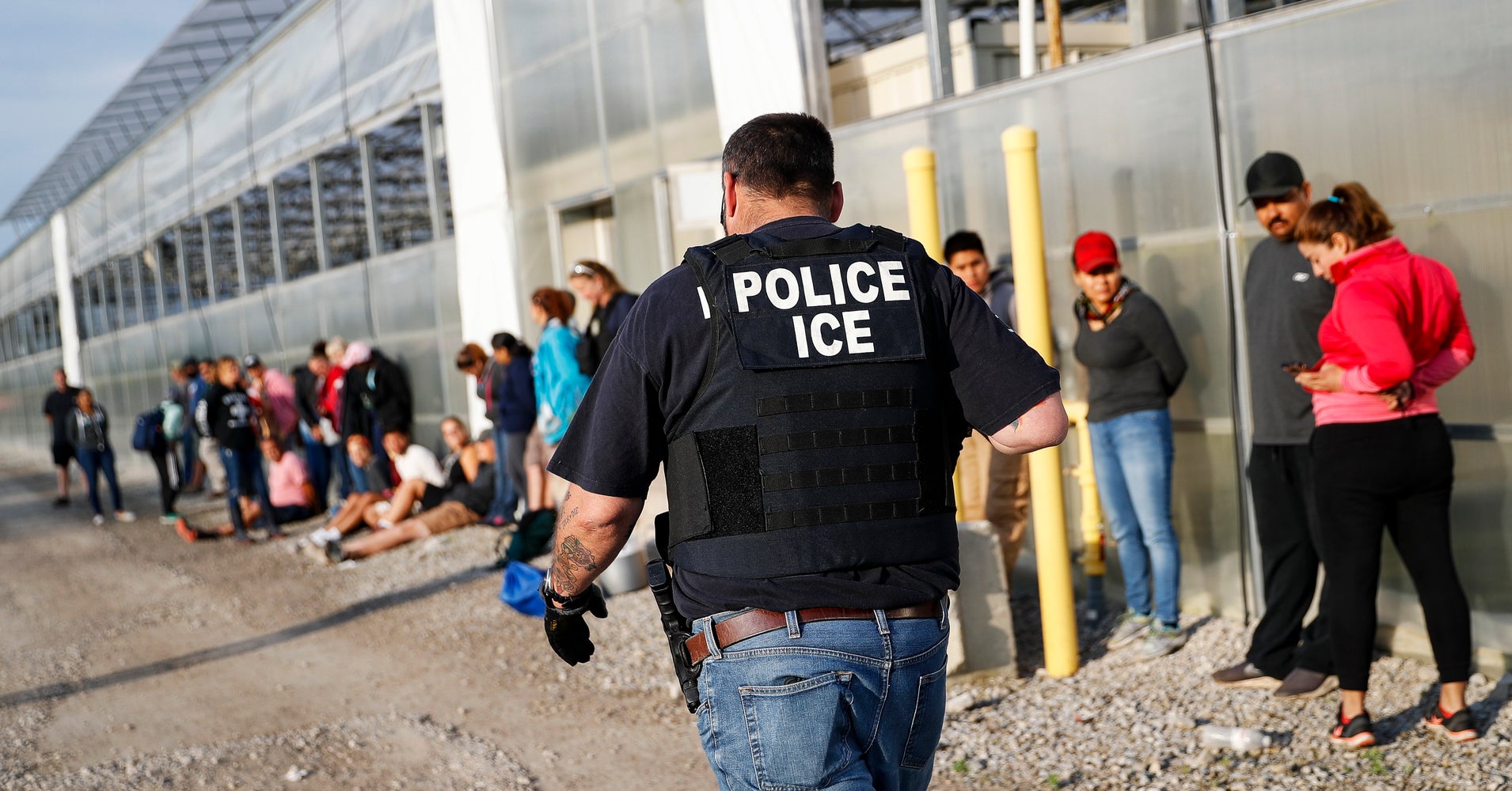 Nearly 70 ExJudges Want ICE To End Immigration Arrests At Courthouses