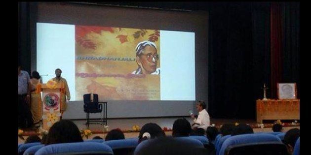 The play documents the Adivasi resistance against zamindari exploitation.