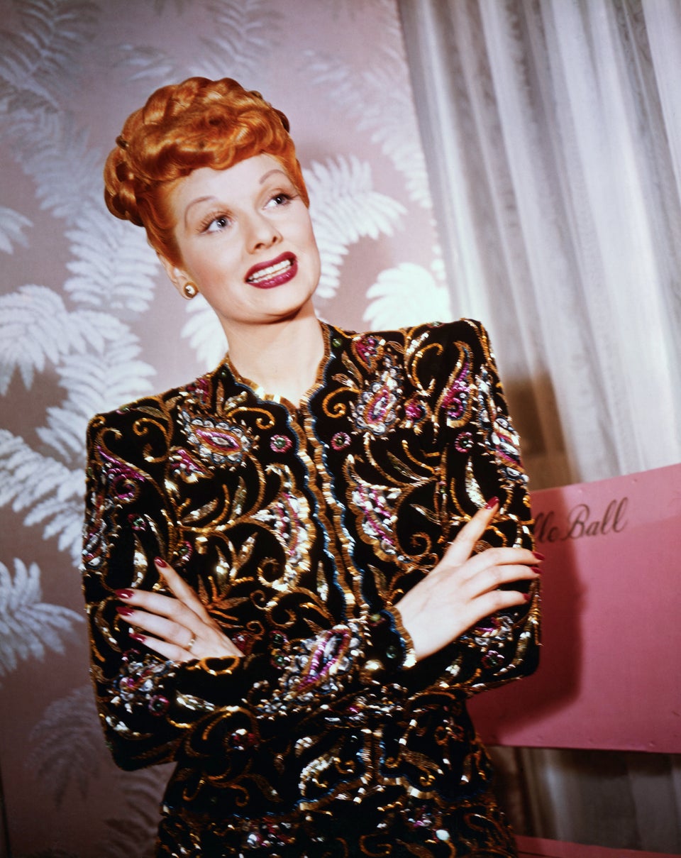 Holiday Party Style Inspiration From The Women Of Old Hollywood | HuffPost Life Holiday Party Style Inspiration From The Women Of Old Hollywood | HuffPost Life