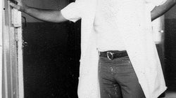 'My Father Held A Gun To My Head And Said He'll Shoot Me...': 6 Articles On Vinod Khanna You Must