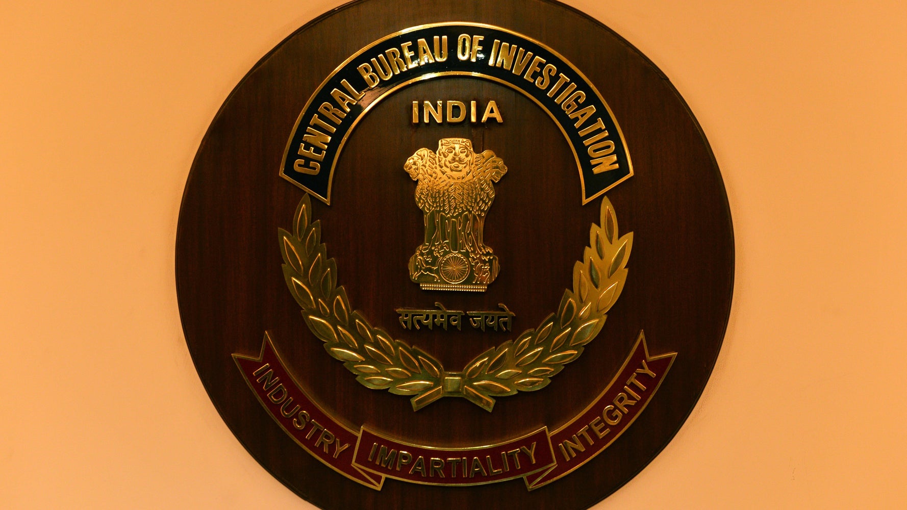 CBI Arrests Mumbai IT Commissioner, Five Others On Graft Charges ...