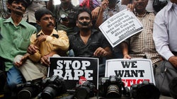 Woman Raped In Broad Daylight On A Busy Road In Vizag As Passersby Turned A Blind