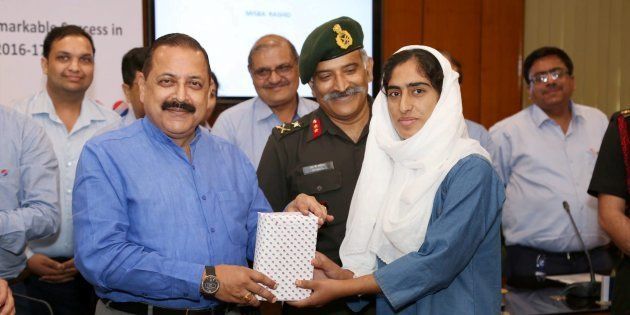 Minister of State for Development of North Eastern Region (I/C), Prime Minister's Office, Personnel, Public Grievances & Pensions, Atomic Energy and Space, Jitendra Singh felicitating the students from Jammu and Kashmir who have qualified for the IITs/NITs/Regional colleges in New Delhi on Tuesday.