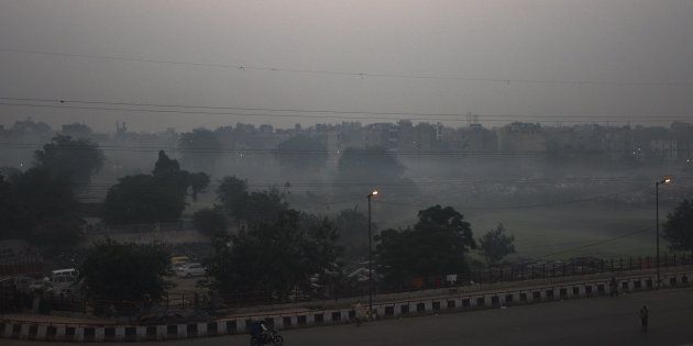 A view of the area near Geeta colony shrouded in smog on October 31, 2018 in New Delhi, India. \