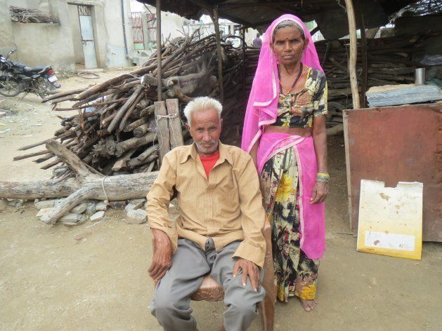 Kalu Singh, who has worked in stone-crushing units for 22 years, has had TB since 2016 but was diagnosed with MDR-TB just a few months ago after consulting many private clinics. He lives with his wife Subani Devi and 12 other family members, all of whom are in danger of contracting the disease.
