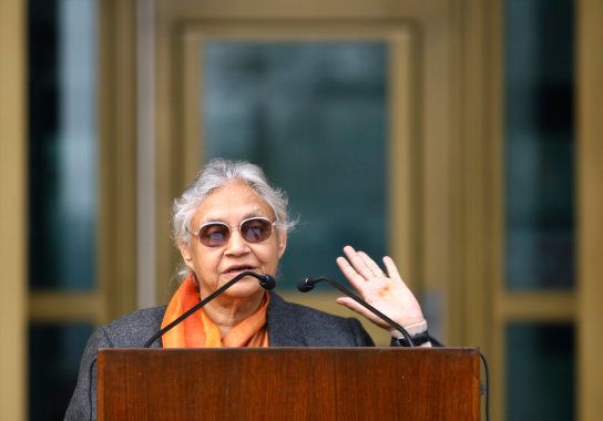 Delhi's former Chief Minister Sheila Dixit speaks during the 50th anniversary celebrations of the United States embassy chancery building, marking the support of U.S.-India bilateral cooperation, in New Delhi January 5, 2009. REUTERS/Vijay Mathur