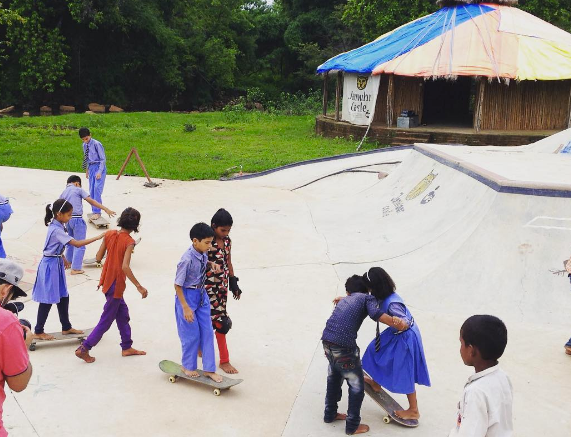 According to Reinhard, the most important ones are: 'No school, no skateboarding!' and 'girls first!'