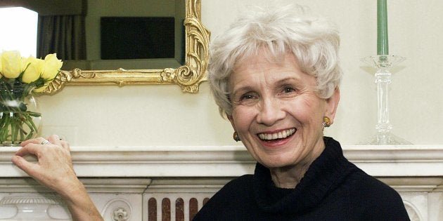 Alice Munro in 2013. (AP Photo/Paul Hawthorne, File)