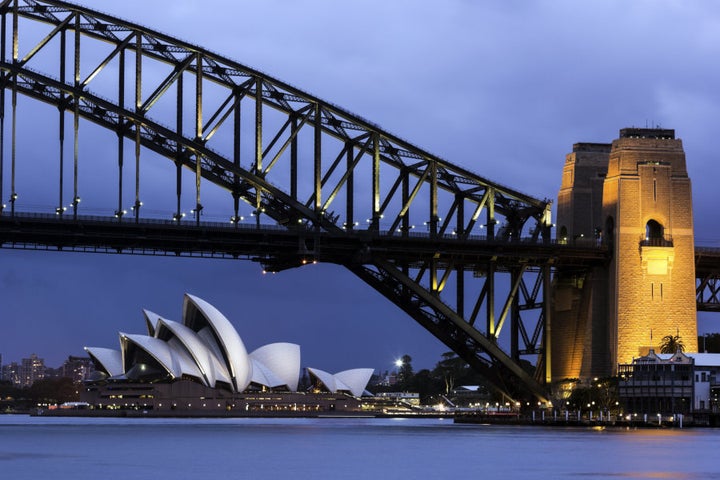 Australia, New South Wales, Sydney, Cityscape view of bridge and Opera House