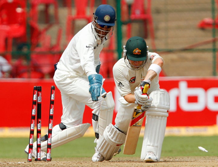 10 Cheeky Stump Mic Recordings That Prove Dhoni Is One Witty Cricketer | HuffPost Entertainment 10 Cheeky Stump Mic Recordings That Prove Dhoni Is One Witty Cricketer | HuffPost Entertainment