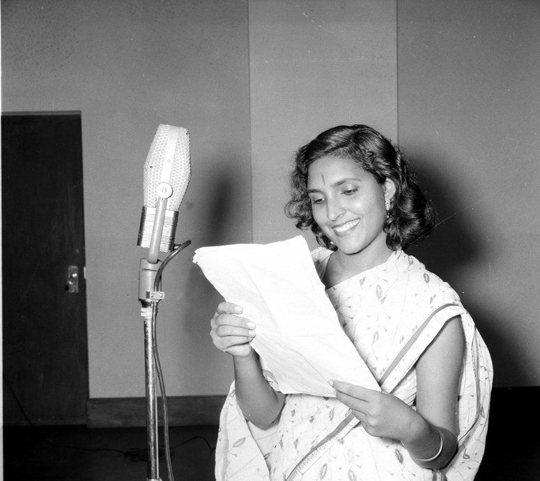 Suman Kumari, who participated in a Urdu Play 'Alif-Laila-se-Chand-Qadam-Ke-Fasla Parï', which was broadcasted from the All India Radio, Delhi on August 27, 1958.