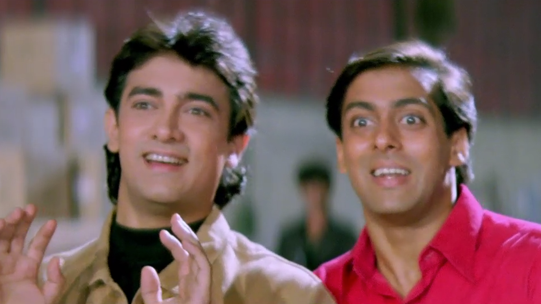 Quiz: Only A True 'Andaz Apna Apna' Fan Will Get All The Answers Right | HuffPost Entertainment Quiz: Only A True 'Andaz Apna Apna' Fan Will Get All The Answers Right | HuffPost Entertainment