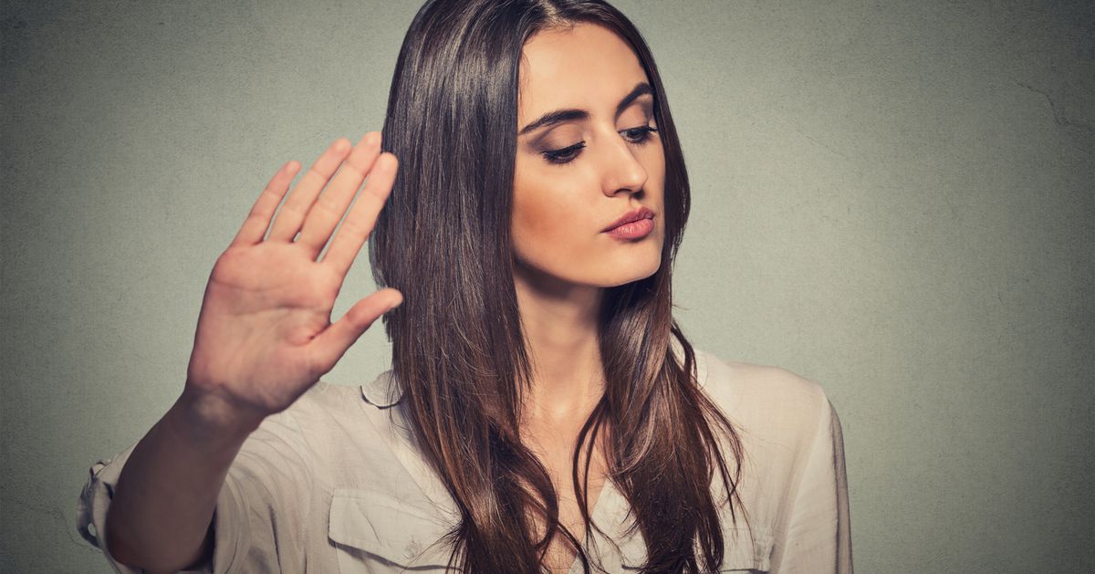 Avoid These 12 Awful Behaviours If You Dont Want To Be A Social Media Jerk Huffpost Life 