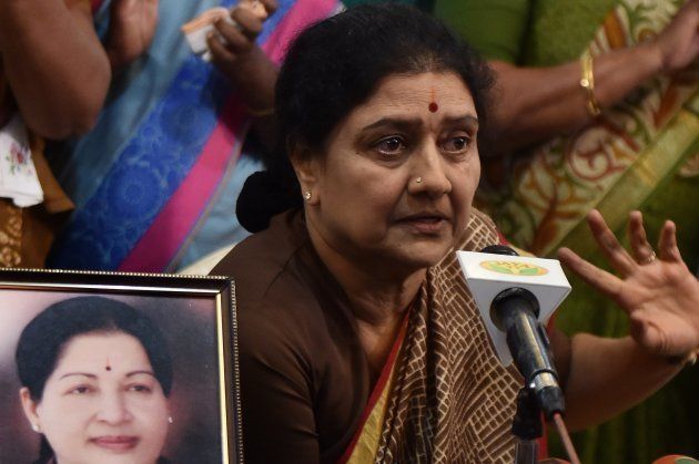 Chennai: AIADMK General Secretary VK Sasikala briefing the press along with party's MLAs supporting her at the resort in Koovathur at East Coast Road where various AIADMK MLAs are camping to decide on the further course of action in forming new government, outskirts of Chennai on Sunday. PTI Photo by R Senthil Kumar(PTI2_12_2017_000236B)