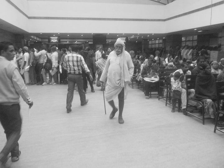 Admission line at a hospital