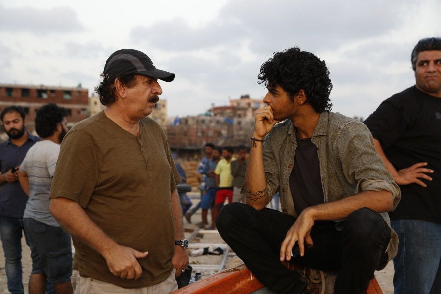 Majid Majidi with Ishaan on the location shoot for 'Beyond the Clouds.'