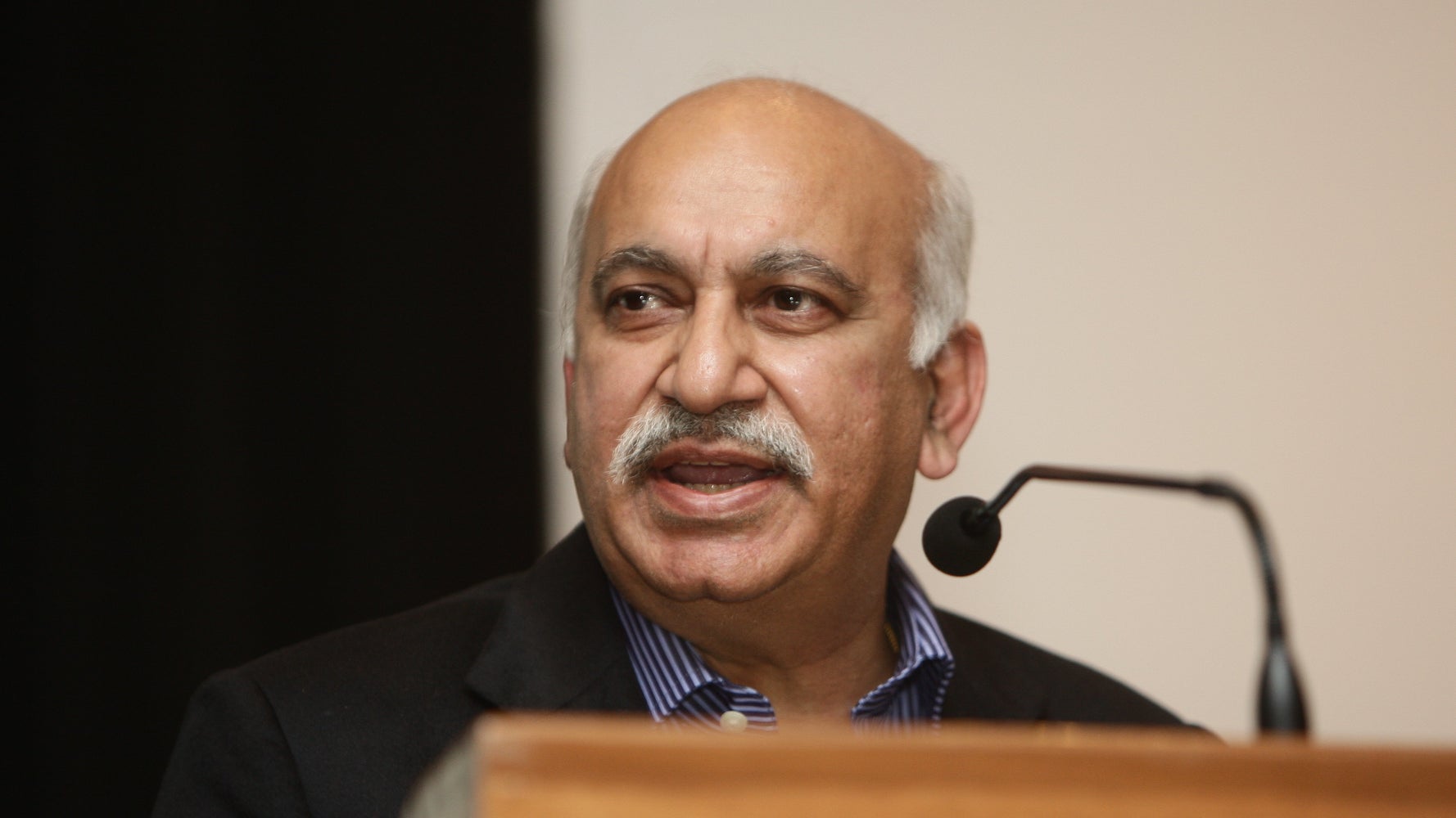 aggressive-nationalism-can-be-damaging-says-union-minister-mj-akbar