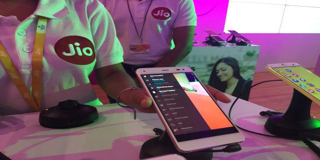 A Reliance employee demonstrates Jio LYF phone at their headquarters on the outskirts of Mumbai, India, June 1, 2016. Picture taken June 1, 2016. REUTERS/Clara Ferreira Marques