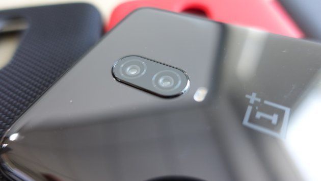 The OnePlus 6T uses the same camera hardware as the last-gen OnePlus 6.