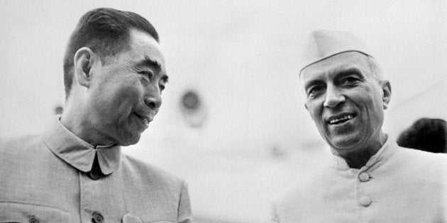 Picture taken from the 50s of Indian prime minister Pandit Jawaharlal Nehru, in official visit in China, talking with his chinese counterpart Zhou Enlai. Indian statesman and prime minister (1947-64).