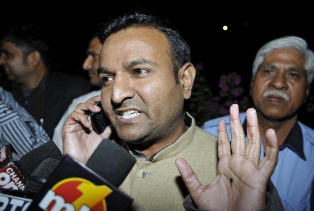 Nachiketa Walnekar, claiming to be an activist of the BJP, interacted with media person after throwing black ink to Aam Aadmi Party (AAP) leaders Arvind Kejriwal, Manish Sisodia, and others during the press conference of Aam Aadmi Party at Constitution Club on November 18, 2013 in New Delhi, India.