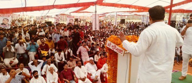 UP Navnirman Sena chief Amit Jani address an election rally to promote men accused of lynching Muslims in Mathura on October 14, 2018