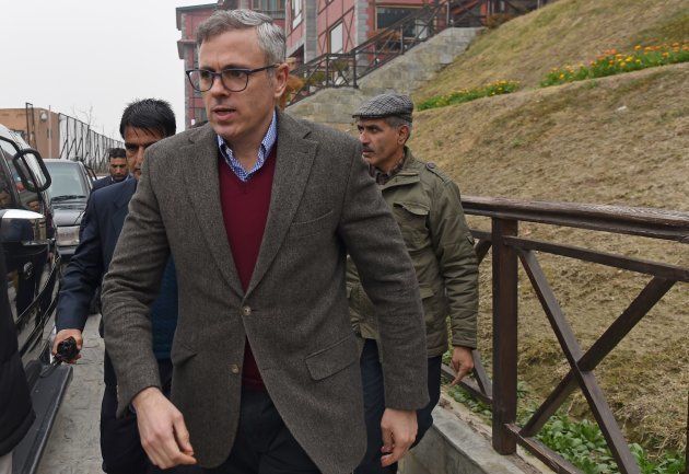 Kashmir's main opposition leader of the National Conference (NC) and former chief minister of Jammu and Kashmir Omar Abdullah arrives for a press confrence in Srinagar on November 22, 2018.