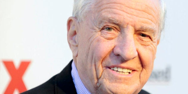 Actor and producer Garry Marshall arrives at the Hollywood FX Summer Comedies Party in Los Angeles, California June 26, 2012. REUTERS/Gus Ruelas (UNITED STATES - Tags: ENTERTAINMENT)