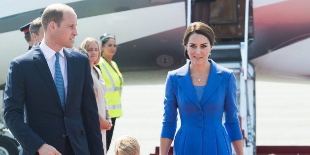 BERLIN, GERMANY - JULY 19: Prince William, Duke of Cambridge, Catherine, Duchess of Cambridge, Prince George of Cambridge and Princess Charlotte of Cambridge arrive at Berlin military airport during an official visit to Poland and Germany on July 19, 2017 in Berlin, Germany. (Photo by Samir Hussein/WireImage)