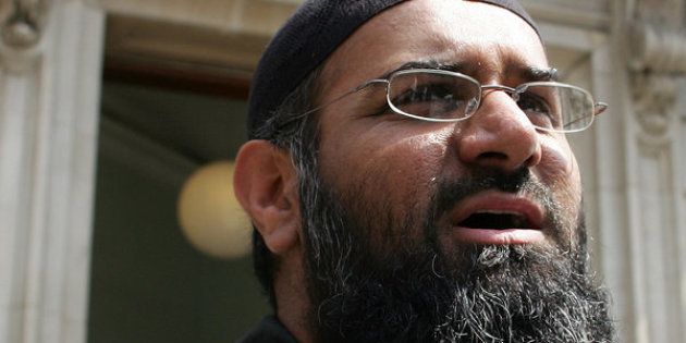 Anjem Choudary, the leader of the dissolved militant group al-Muhajiroun, arrives at Bow Street Magistrates Court in London July 4, 2006.