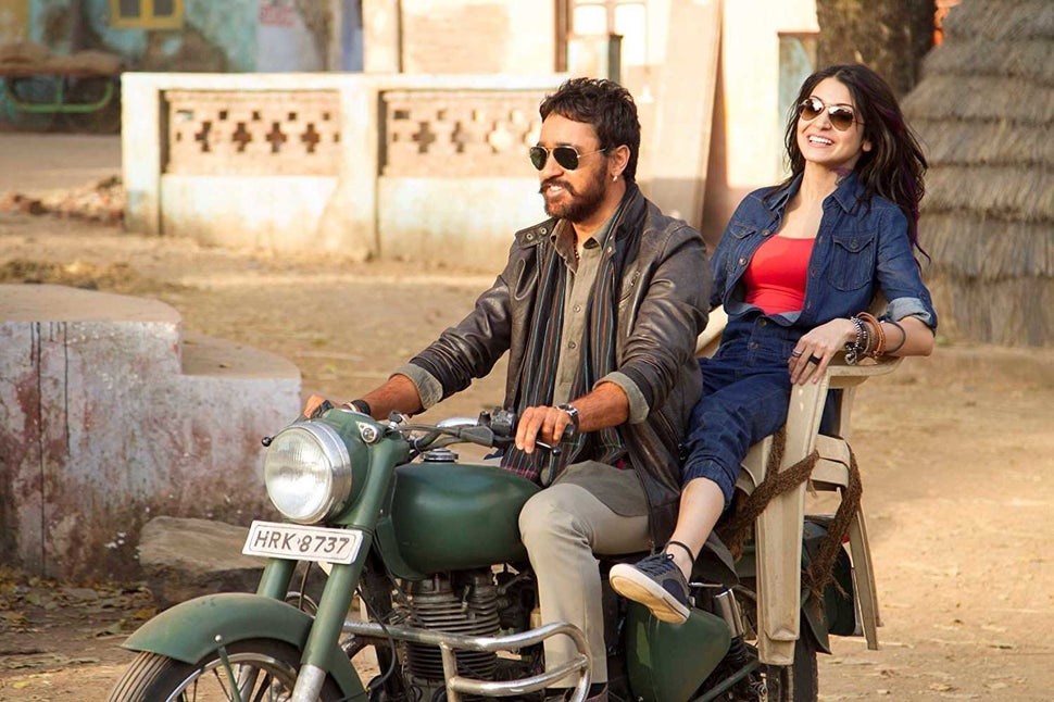 Imran Khan and Anushka Sharma in 'Matru ki Bijli ka Mandola' (2013)