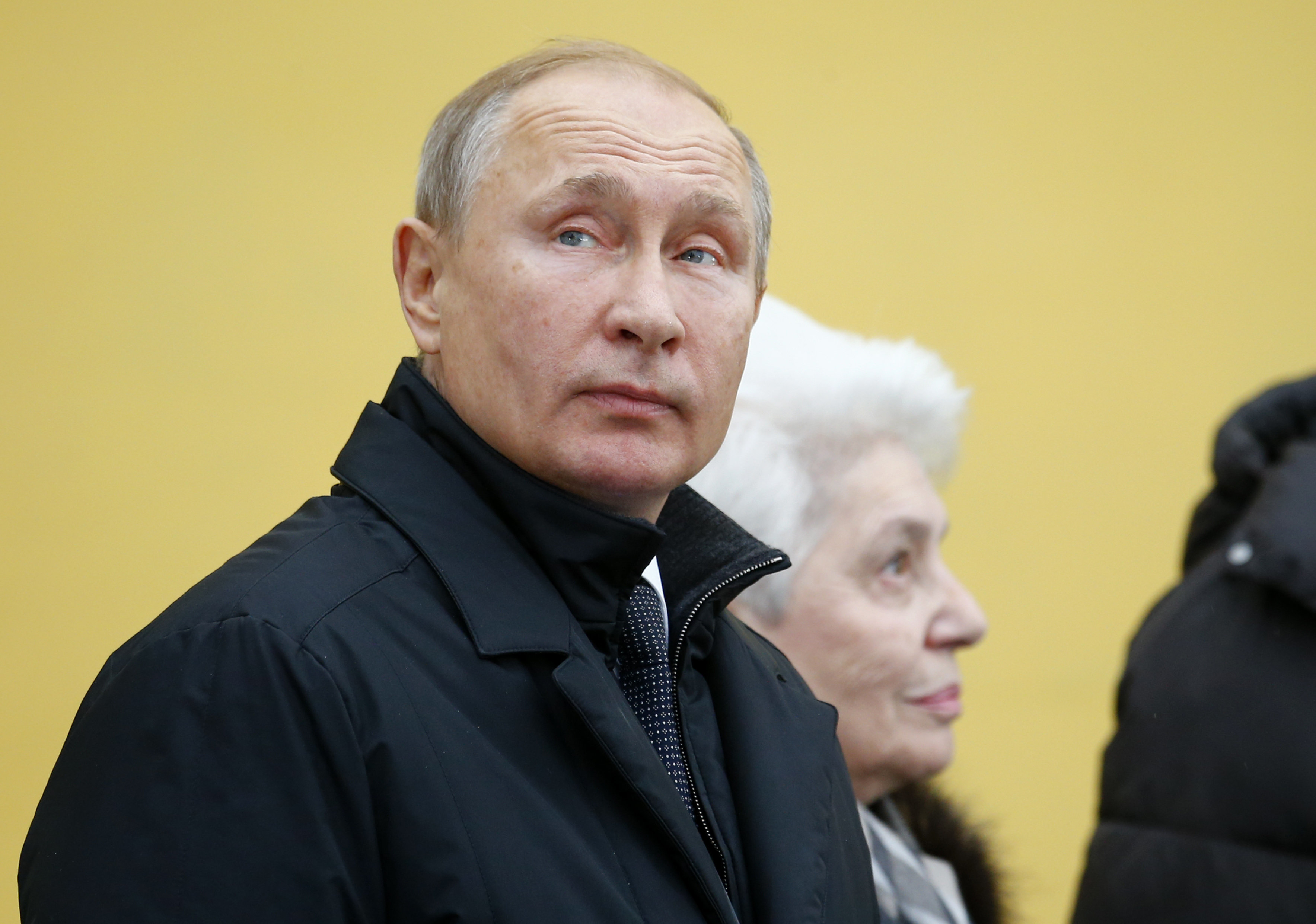 Vladimir Putin Makes Moves To Control Rap Music In Russia | HuffPost