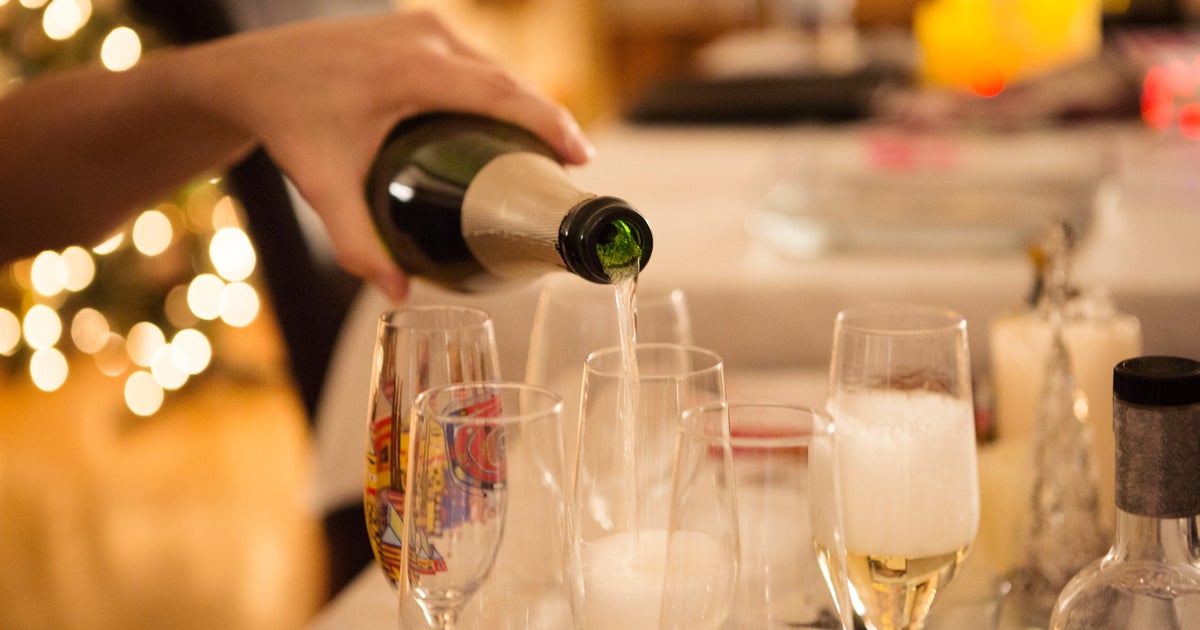 How To Read A Champagne Label And Buy A Better Bottle Of Bubbly ...