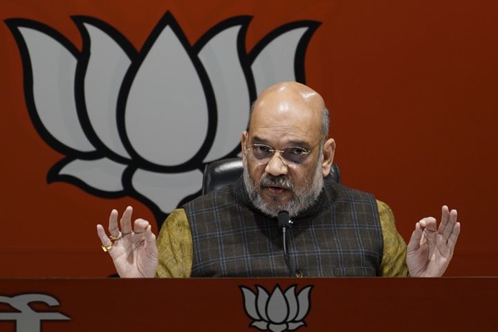 Shiv Sena will be with the BJP in the next Lok Sabha elections, said Shah.