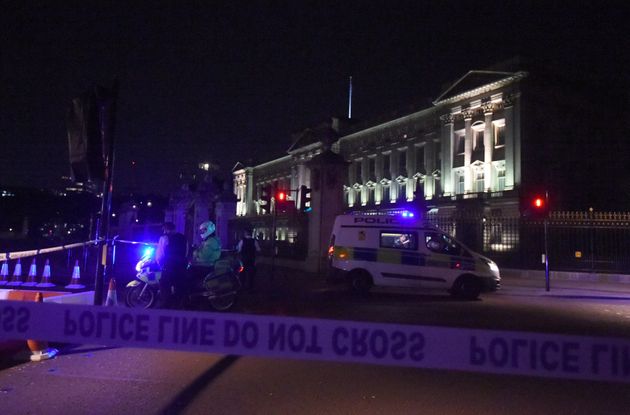 The scene at Buckingham Palace following the arrest of Mohiussunnath Chowdhury in August 2017.