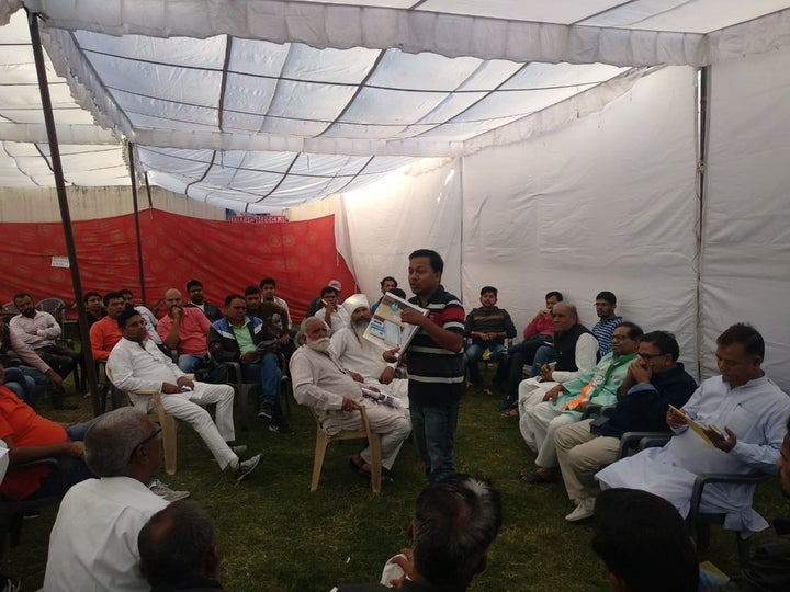 Jinda Sandbhor with Congress workers in Rajasthan during a training session.