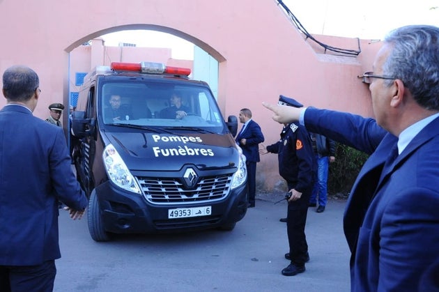 Le jeudi 20 décembre, les corps des deux jeunes touristes scandinaves assassinées sont transportées de la morgue de Marrakech à l'aéroport pour être rapatriées dans leur pays d'origine, la Norvège et le Danemark.