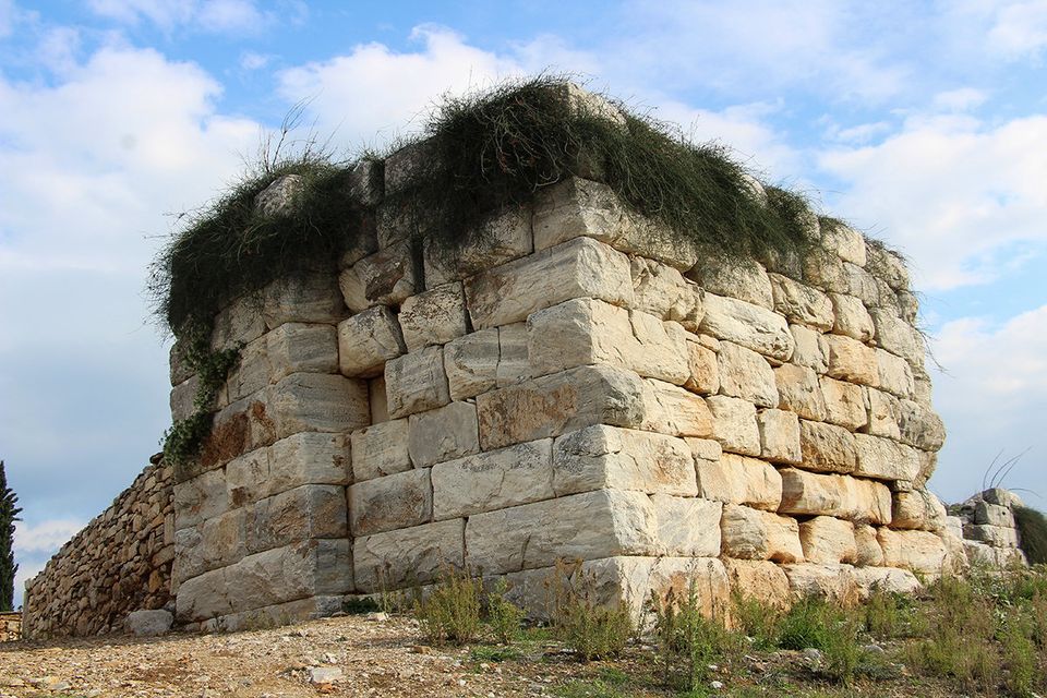 Ο ανατολικός πύργος της νότιας πύλης του φρουρίου