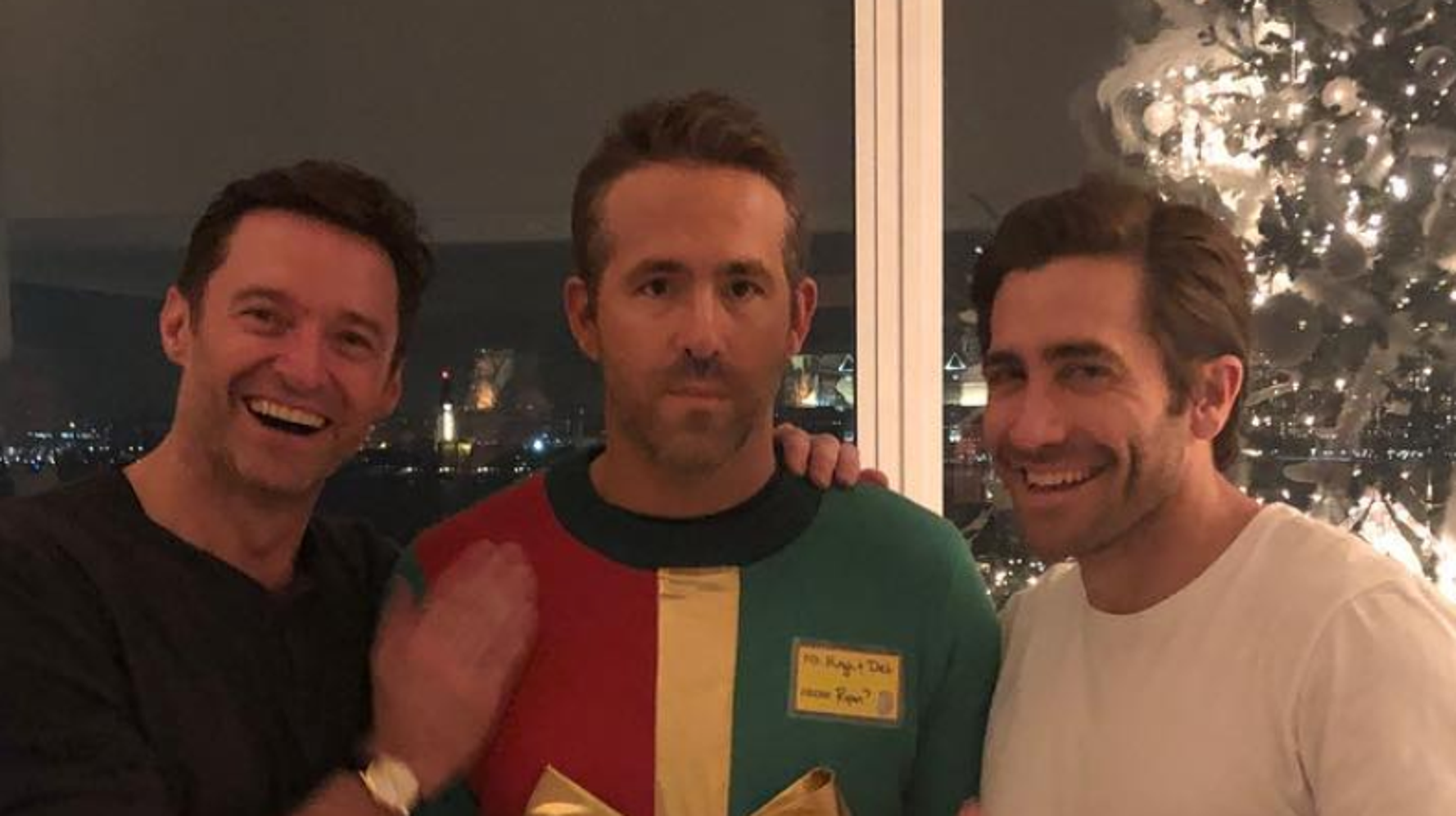 Hugh jackman 2025 christmas sweater