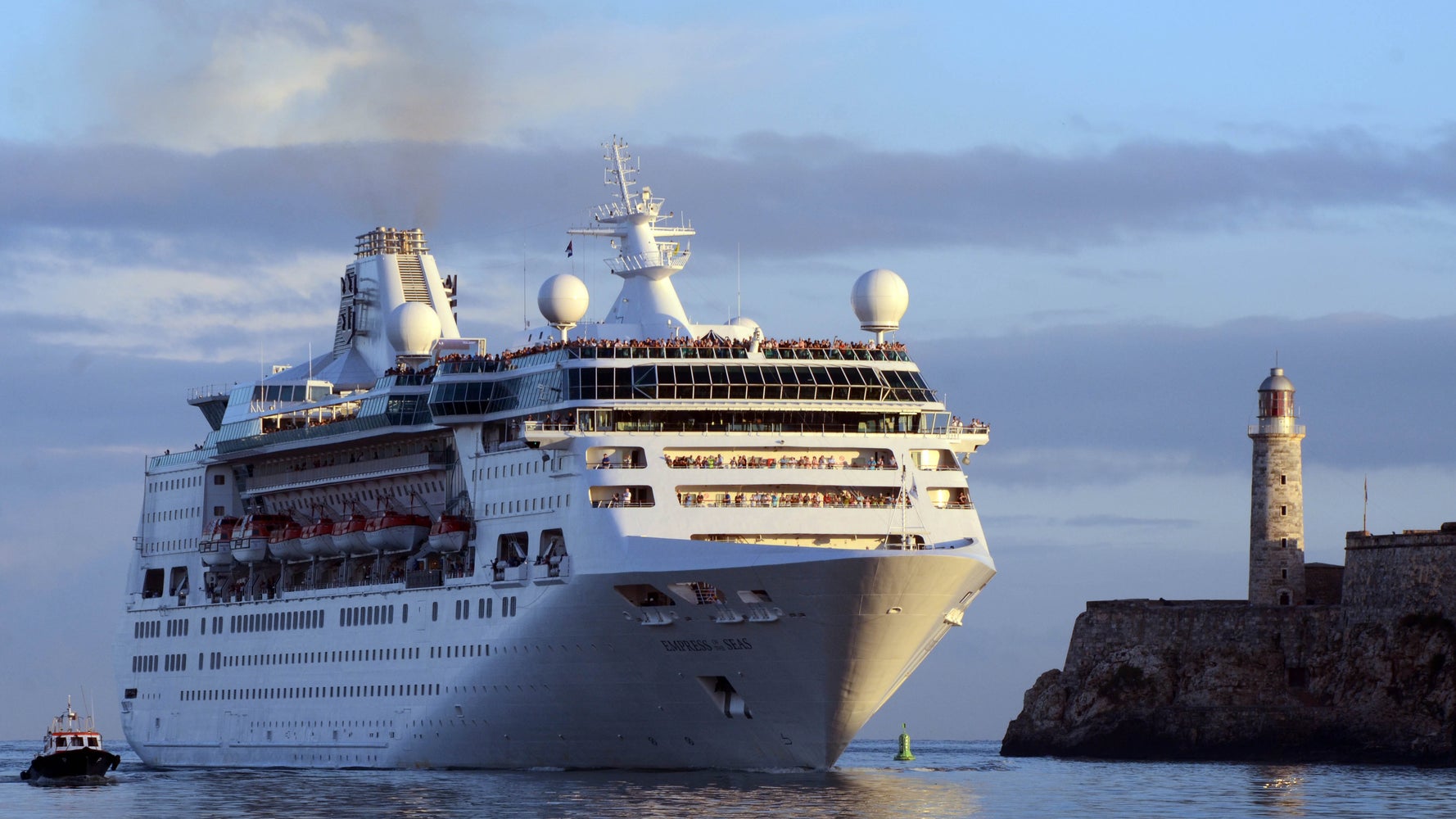 Royal Caribbean Cruise Ship Rescues Fishermen Lost At Sea For 20 Days Huffpost Latest News