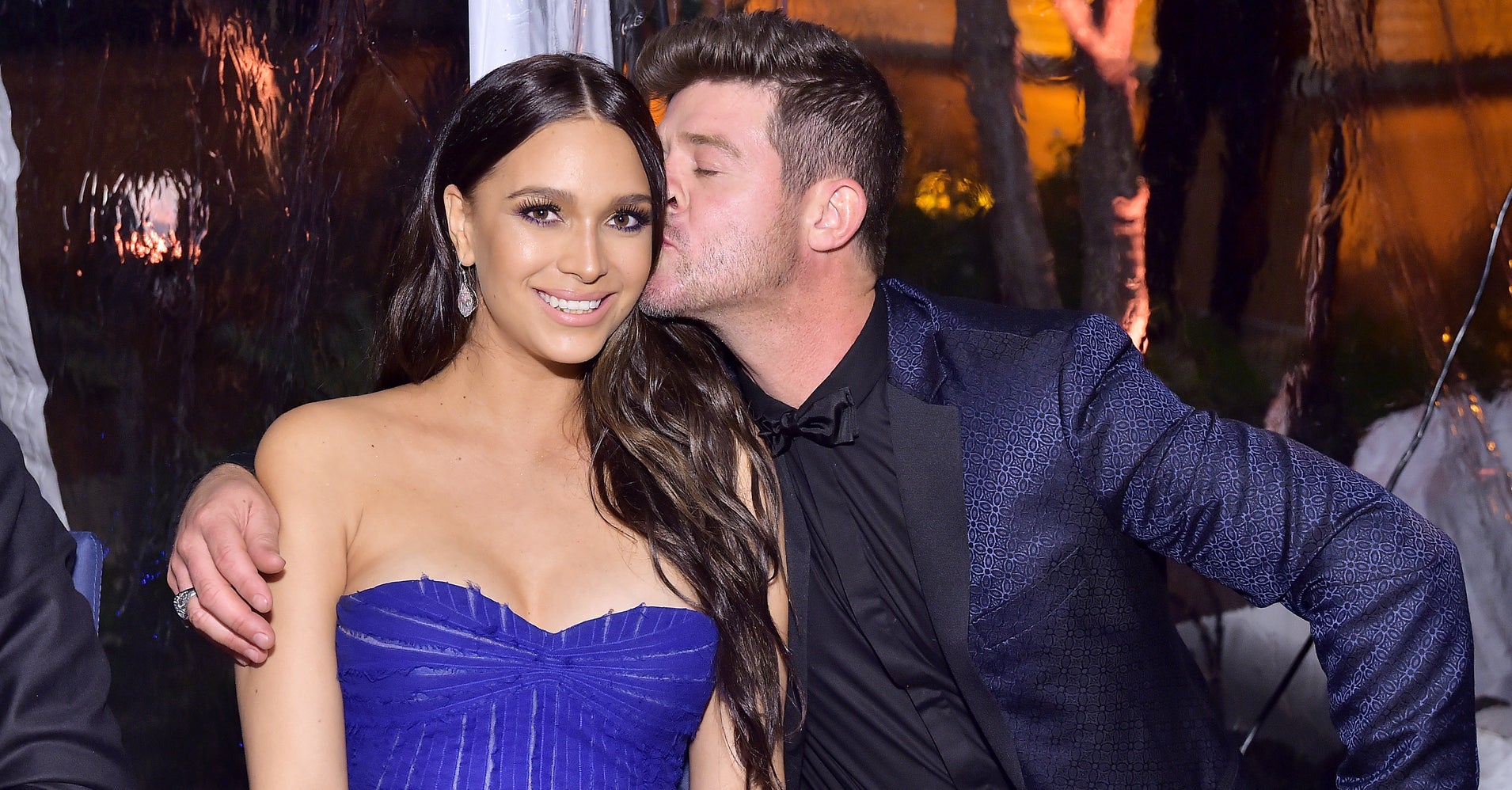 Robin Thicke And April Love Geary Announce Their Engagement On