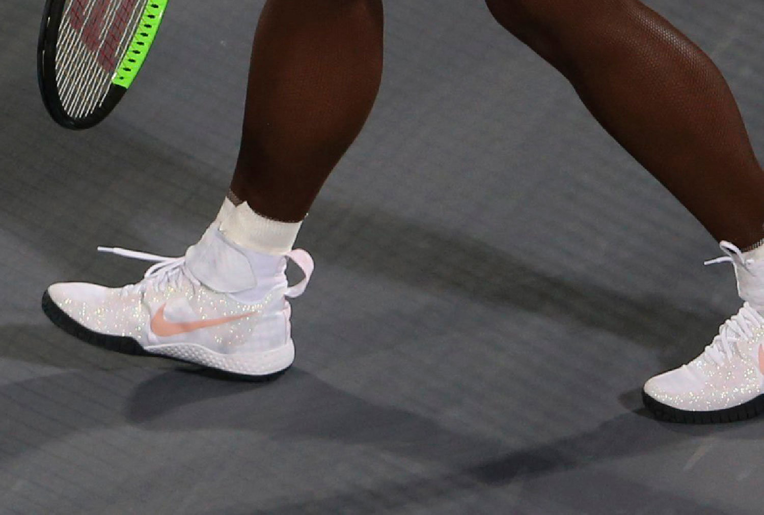 Serena Williams' Glittery Sneakers 